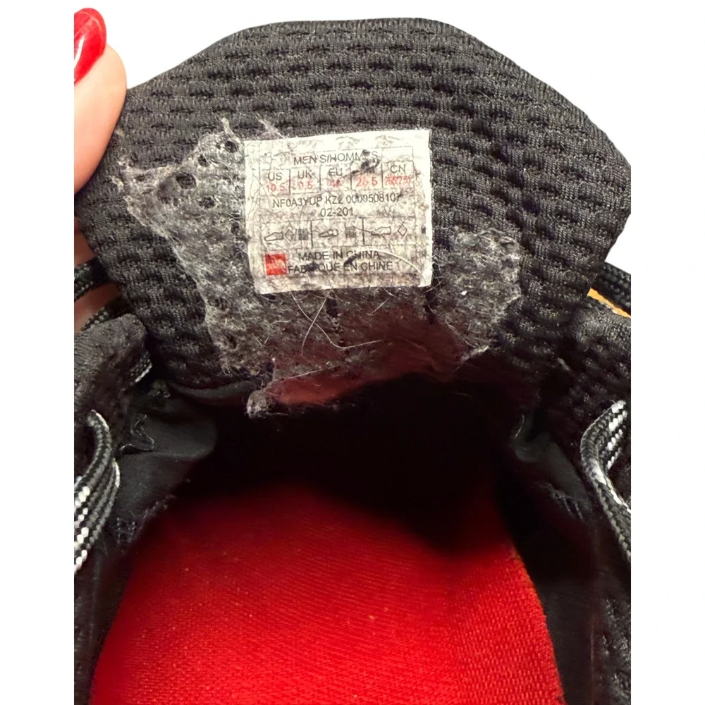 THE NORTH FACE Activist Futurelight Men 10.5 Trail Hiking Shoes Black Grey *Read